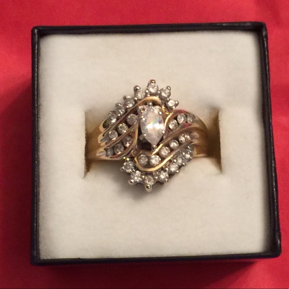 SOlD🔥💎SALE🔥💎 carat Diamond Ring. - Picture 3 of 8